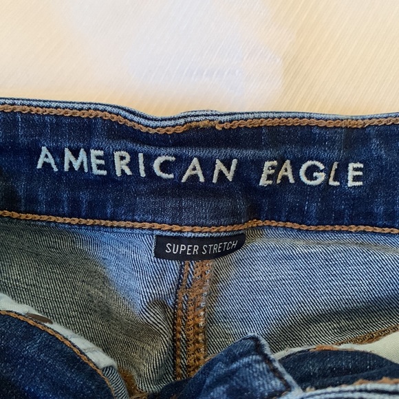 American Eagle super stretch shorts - Picture 2 of 6